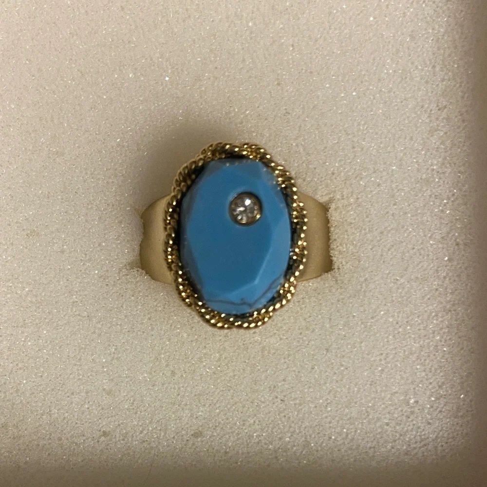 Stella & Dot Gold Ring with Blue Accent - Picture 5 of 9